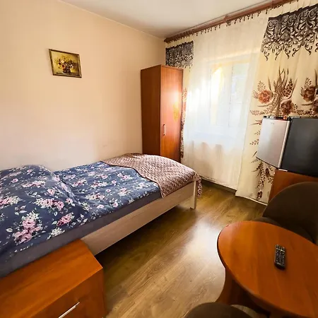Casa de hóspedes Goscinne U Haliny *